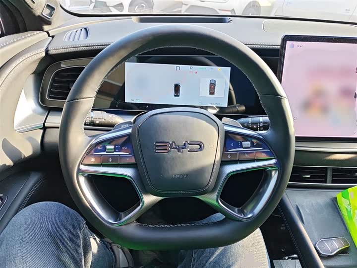 Фото 11 - BYD Sea Lion 07 EV