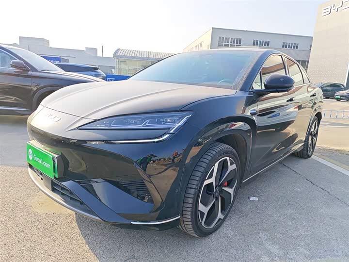 Фото 2 - BYD Sea Lion 07 EV