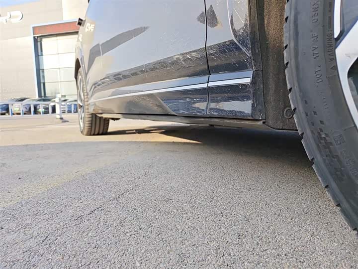 Фото 21 - BYD Sea Lion 07 EV