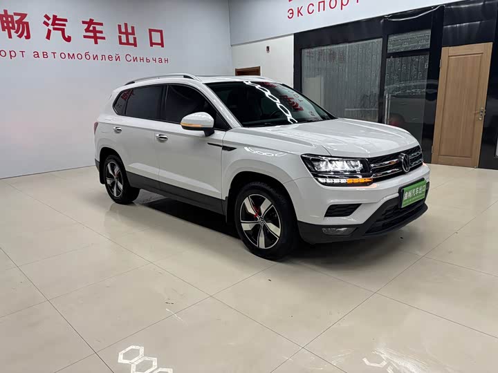 Фото 3 - Volkswagen Tharu