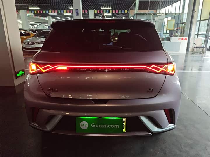 Фото 6 - BYD Dolphin