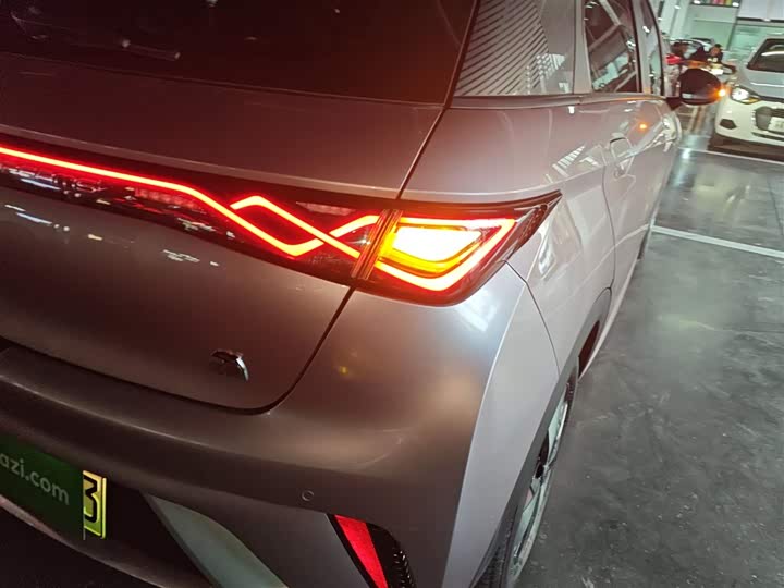 Фото 8 - BYD Dolphin