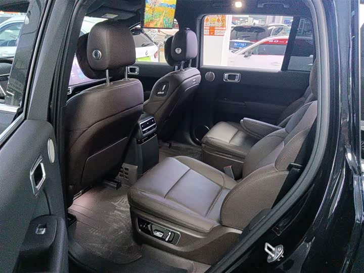 Фото 17 - LiXiang L9