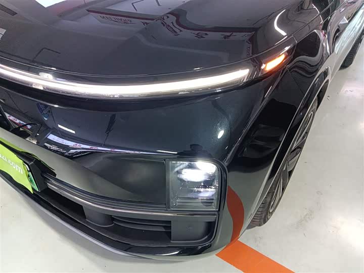 Фото 24 - LiXiang L9