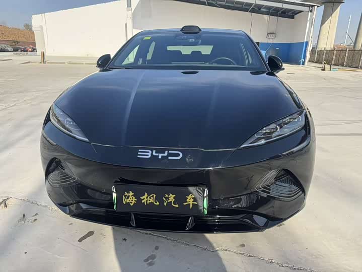 Фото 2 - BYD Seal