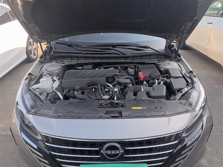 Фото 10 - Nissan Teana