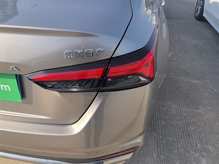 Фото 24 - Nissan Teana