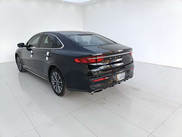 Фото 11 - Geely Preface