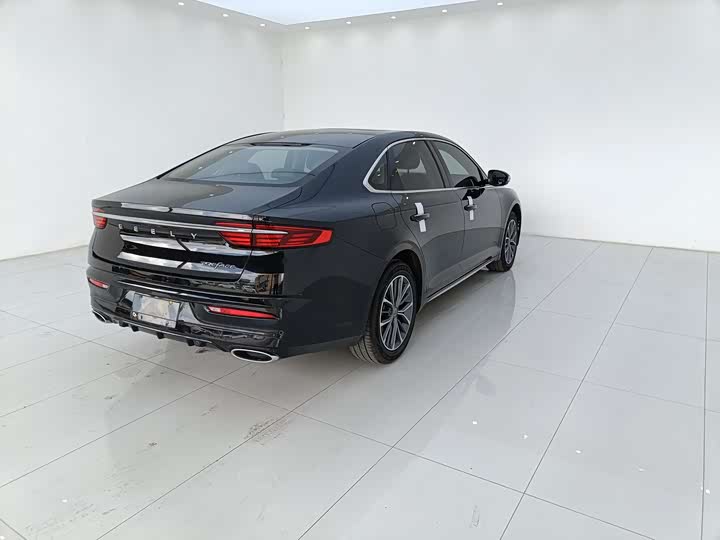 Фото 12 - Geely Preface