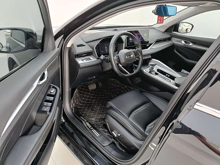 Фото 5 - Geely Preface