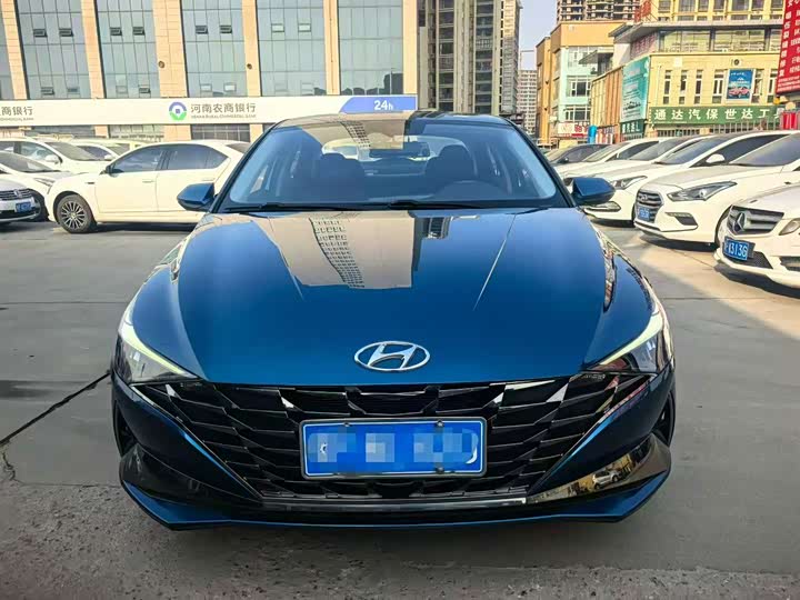 Фото 2 - Hyundai Elantra N line