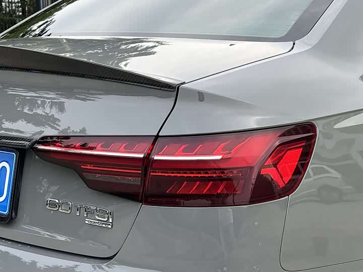 Фото 22 - Audi S4