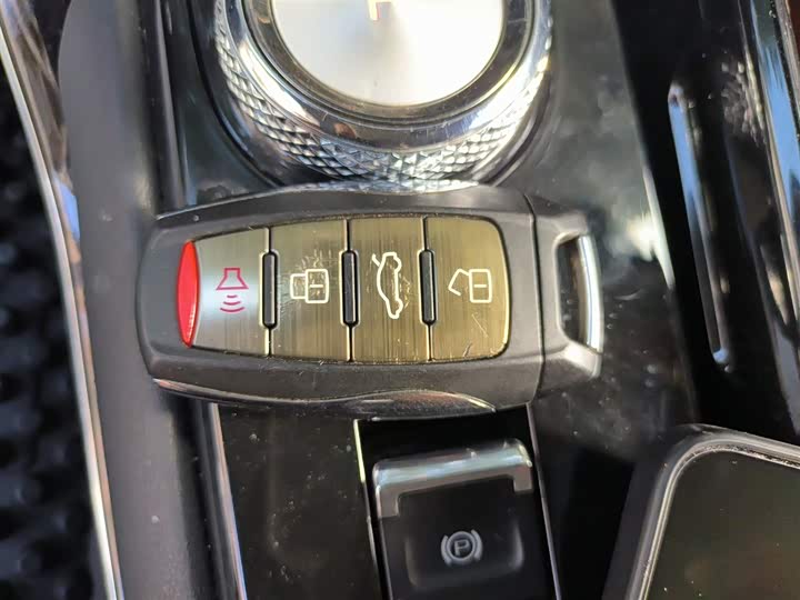 Фото 12 - Haval H6