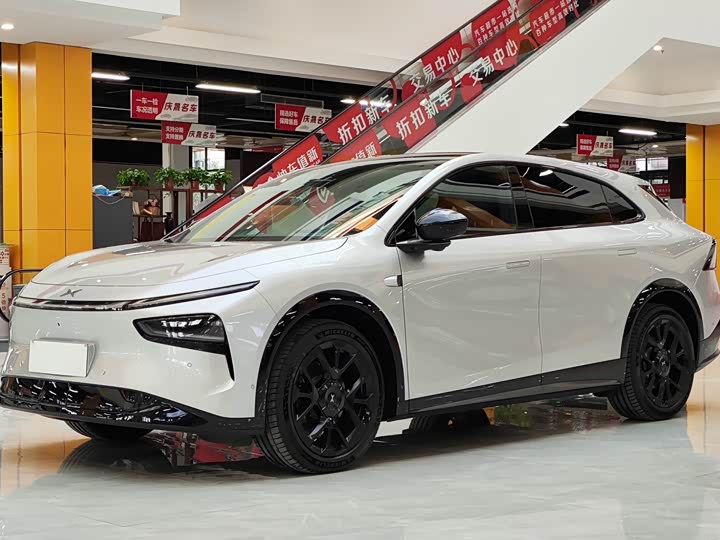 Фото 1 - XPeng G7