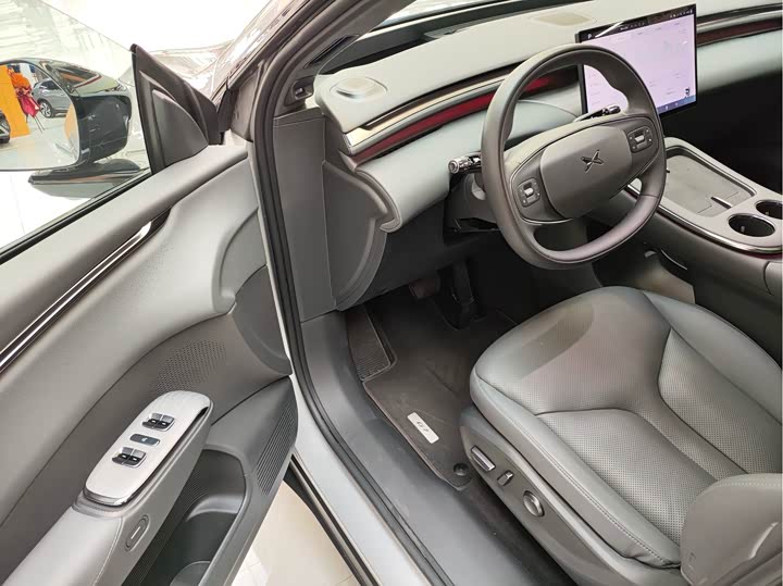 Фото 11 - XPeng G7