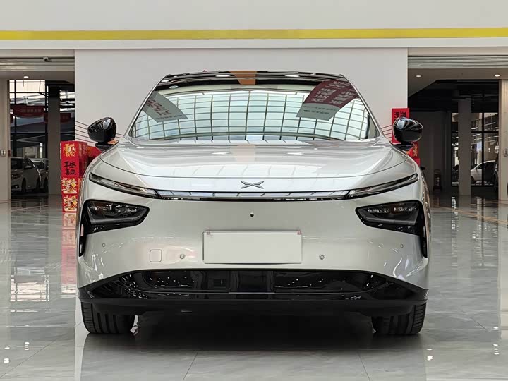 Фото 2 - XPeng G7