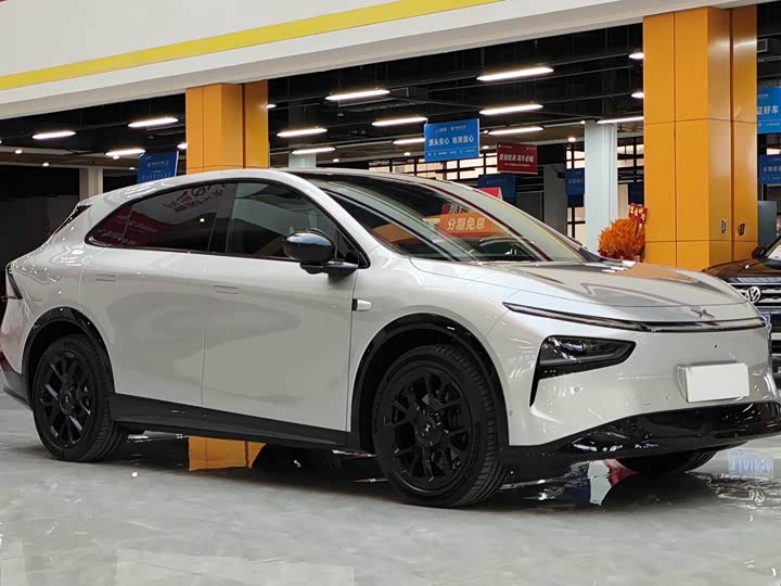 Фото 3 - XPeng G7