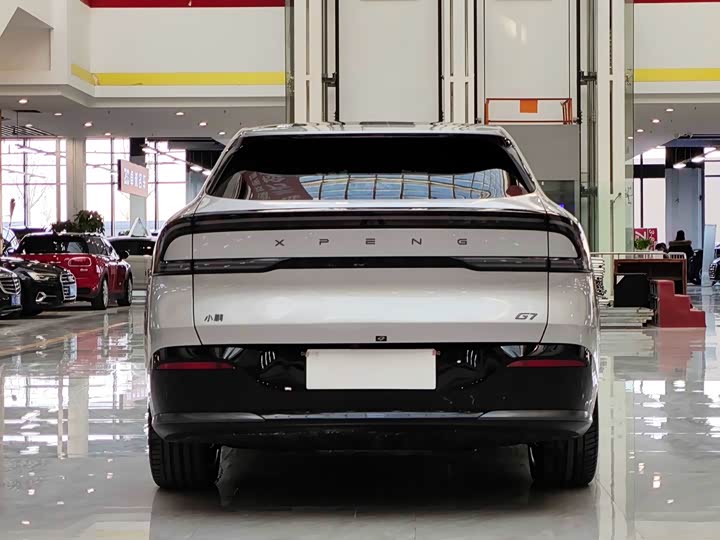 Фото 5 - XPeng G7