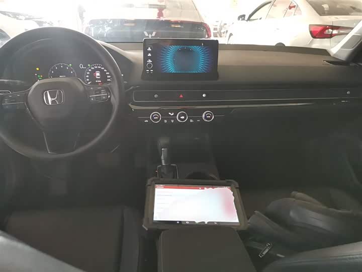 Фото 10 - Honda Civic