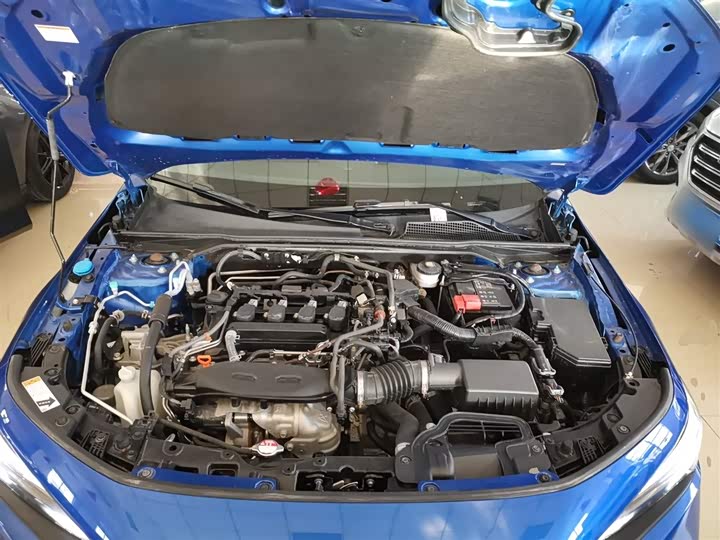 Фото 20 - Honda Civic