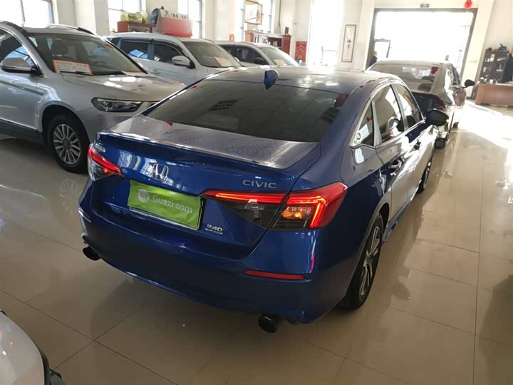 Фото 7 - Honda Civic