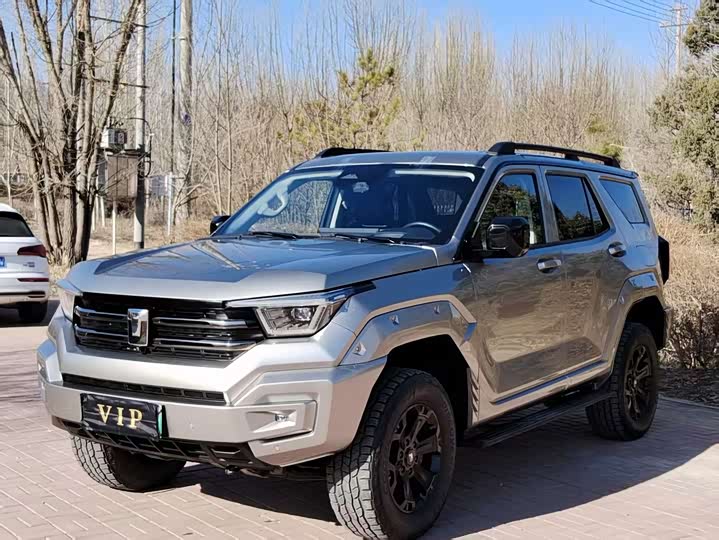 Фото 1 - Tank 400 Hybrid