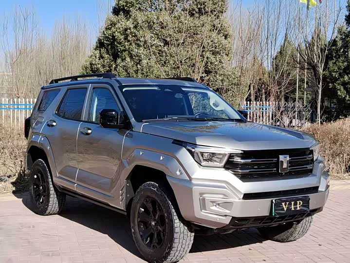 Фото 2 - Tank 400 Hybrid