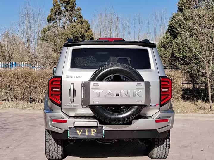 Фото 9 - Tank 400 Hybrid