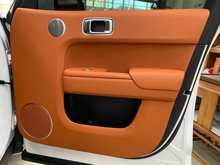 Фото 18 - LiXiang L7