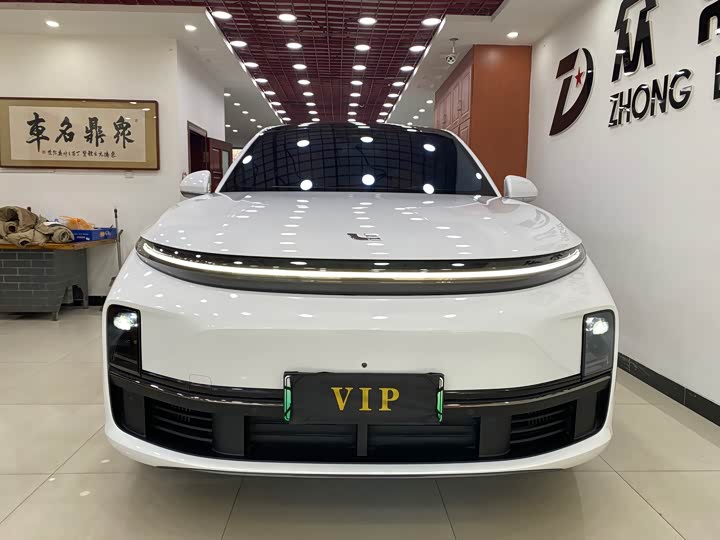 Фото 2 - LiXiang L7