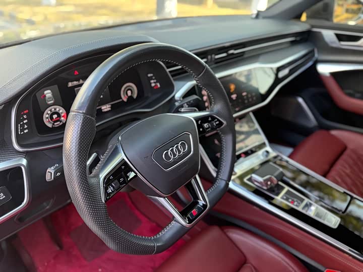 Фото 7 - Audi S6