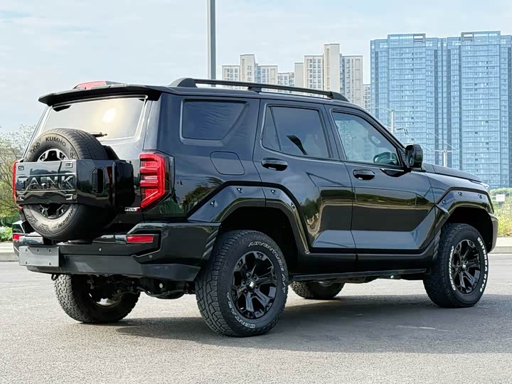 Фото 7 - Tank 400 Hybrid