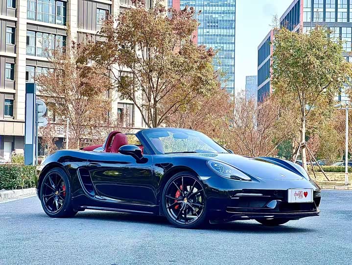 Фото 3 - Porsche 718