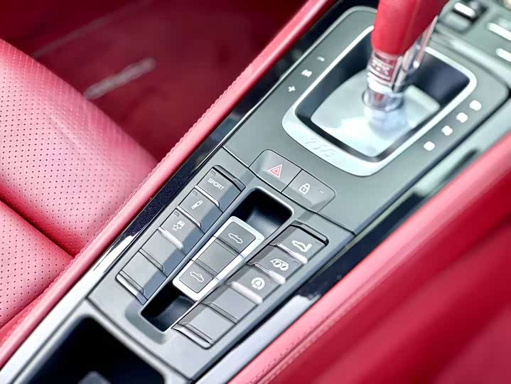 Фото 9 - Porsche 718