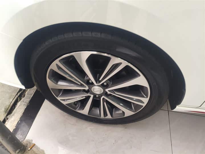 Фото 23 - Changan Raeton CC