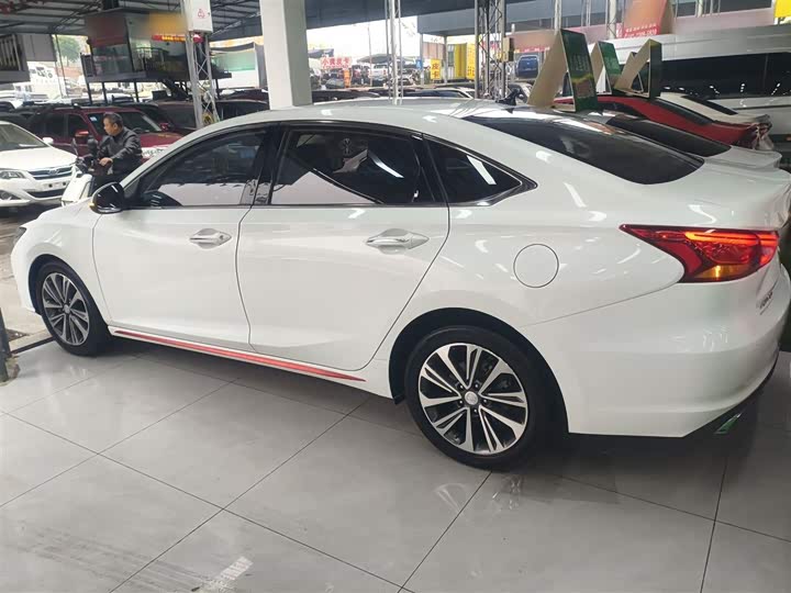 Фото 5 - Changan Raeton CC