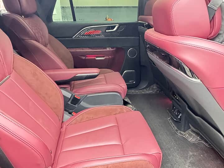 Фото 5 - Hongqi E-HS9