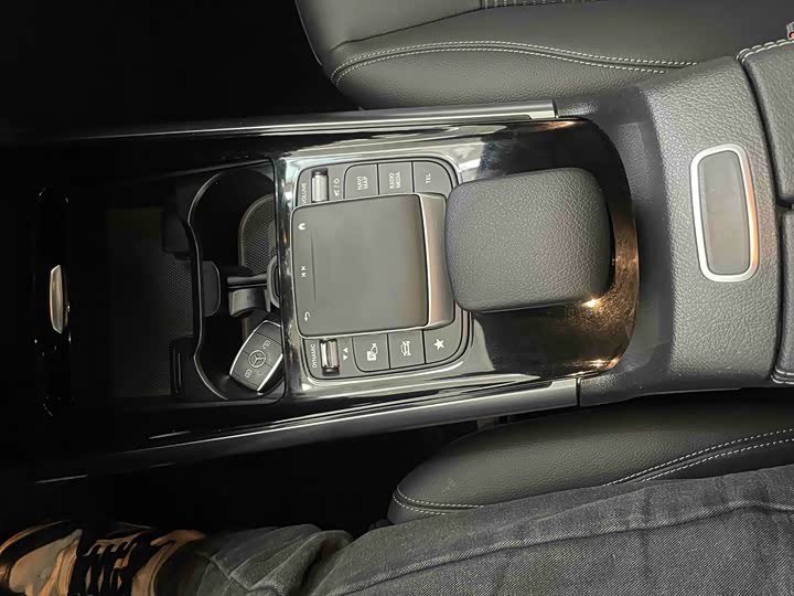 Фото 10 - Mercedes-Benz B-Class