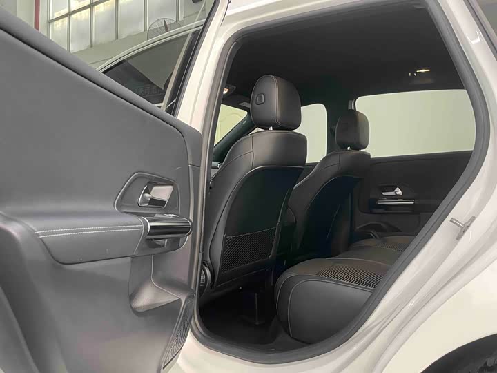 Фото 18 - Mercedes-Benz B-Class