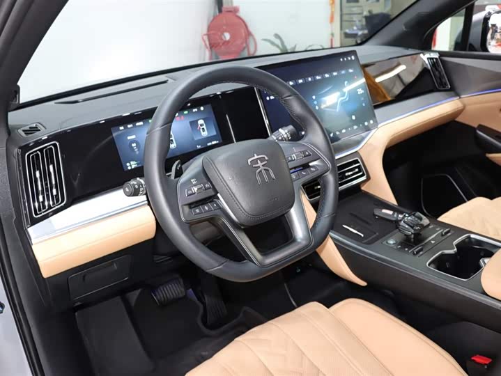 Фото 11 - BYD Song L DM-i Hybrid