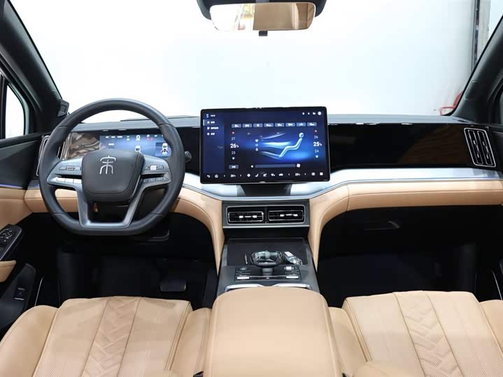 Фото 13 - BYD Song L DM-i Hybrid