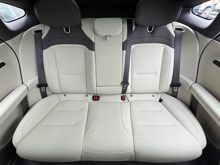 Фото 13 - Avatr 06