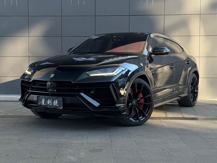 2023 Lamborghini Urus