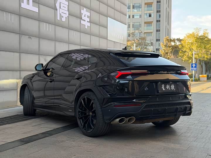 Lamborghini Urus 2023 2023款 4.0T V8 S