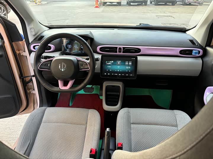 Фото 13 - Leapmotor T03