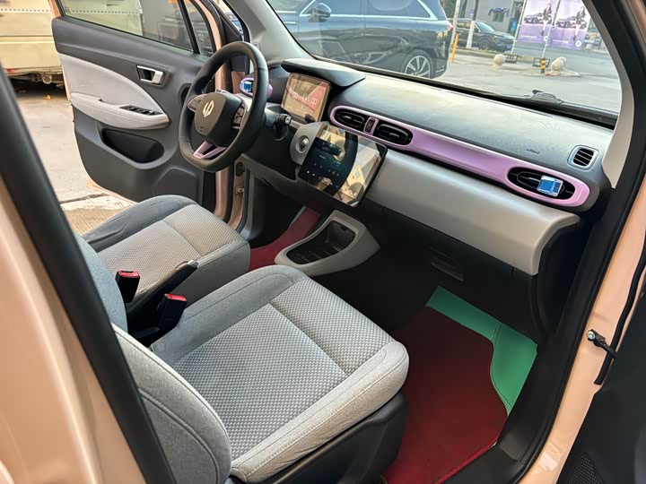 Фото 14 - Leapmotor T03