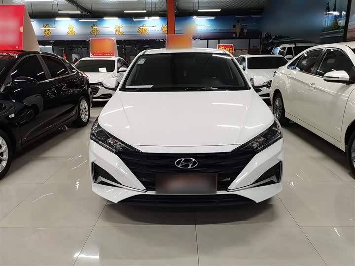 Фото 3 - Hyundai Verna