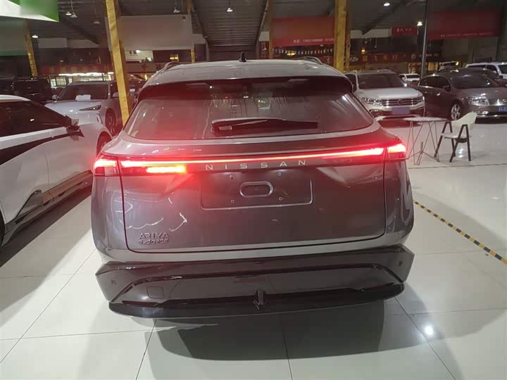 Фото 6 - Nissan Ariya EV