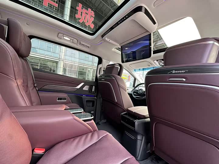 Фото 11 - Buick GL8 Century