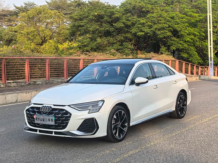 Фото 1 - Audi A3